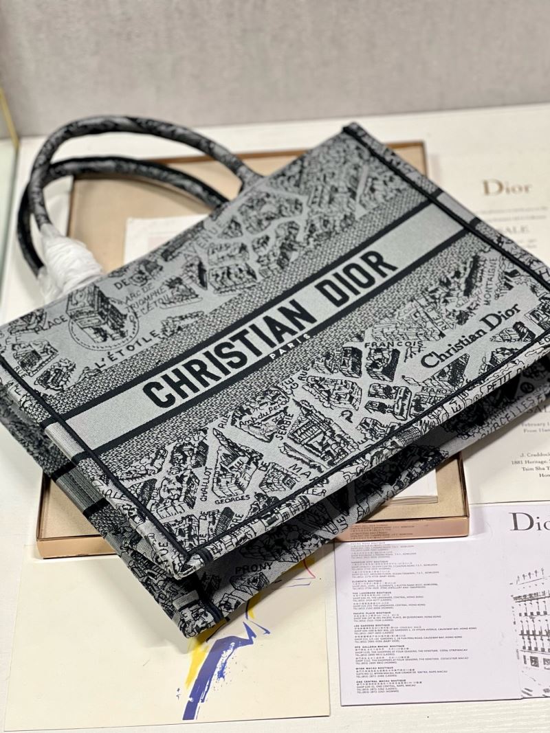 Christian Dior Shopping Bags